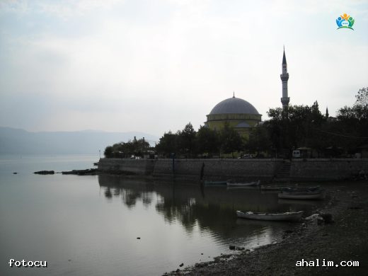 Apollonia Ad Rhyndacum: Bursa'nın Gizli Kalmış Antik Kenti — cover