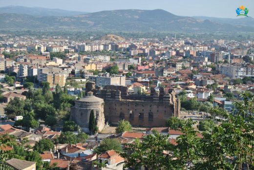 Bergama'nın Kızıl Kalbi: Pergamum'un Dev Tapınağı Kızıl Avlu — inline image