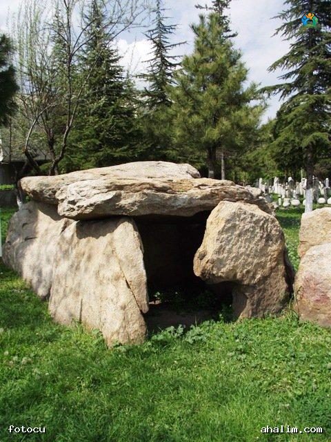 Edirne Dolmenleri: Trakya'nın Gizemli Taş Anıtları — cover