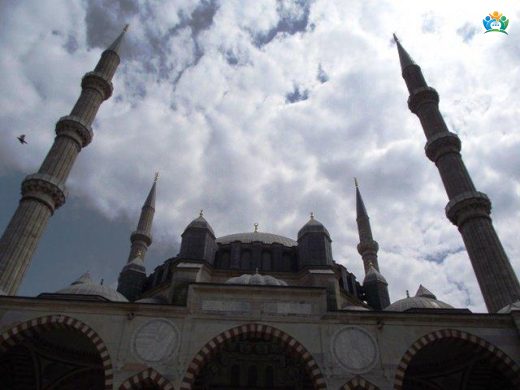 Edirne Selimiye Camii: Mimar Sinan'ın Ustalık Eseri — inline image