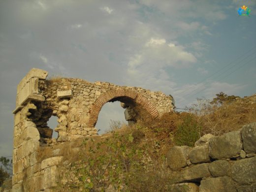 Gölyazı Beldesi: Tarihi, Doğal Güzellikleri ve Leylekler — inline image