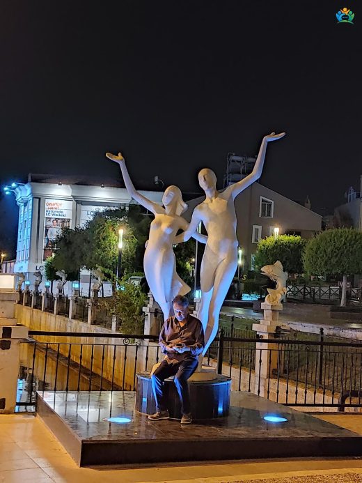 Marmaris: Mavi ve Yeşilin Buluştuğu Cennet — inline image