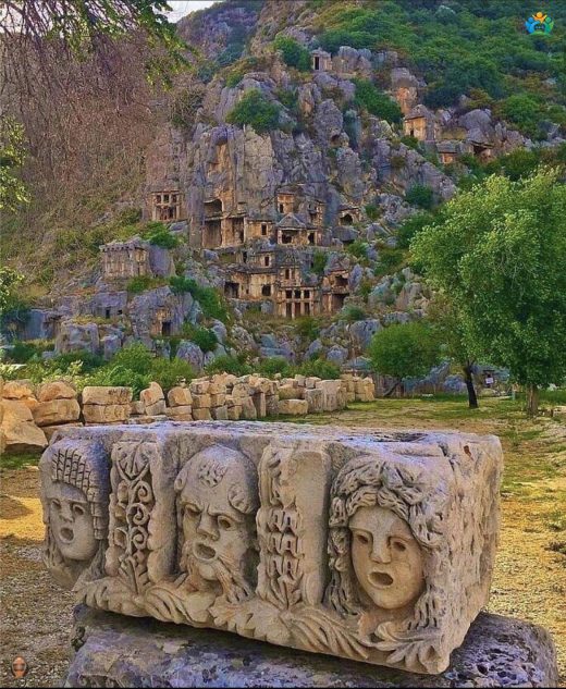 Myra Antik Kenti: Likya'nın Parlayan Yıldızı Giriş — inline image
