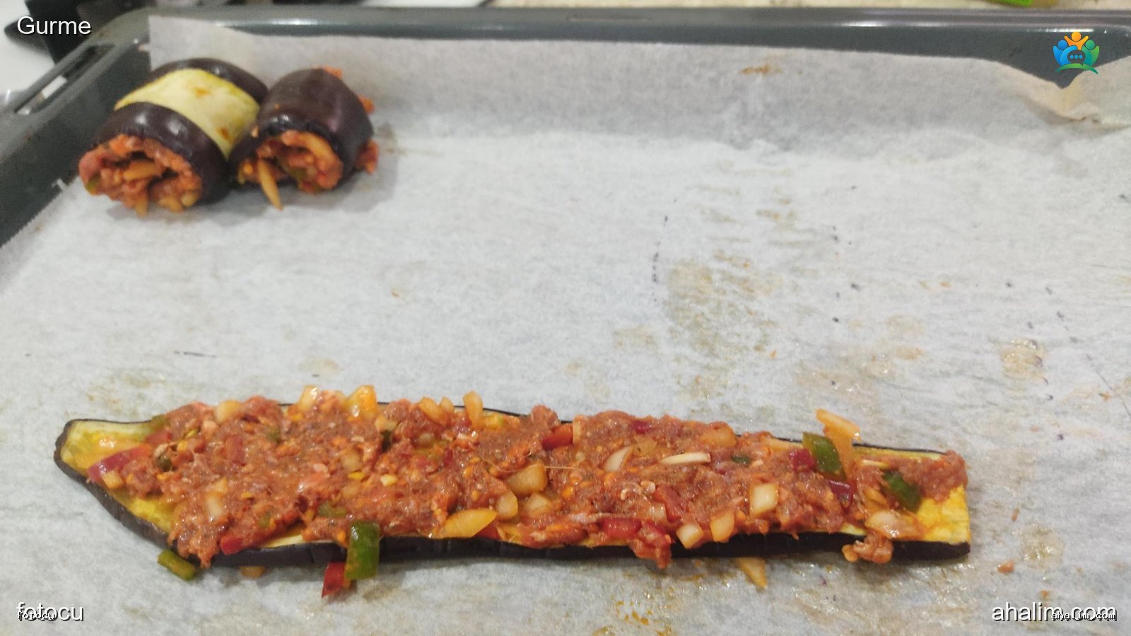 Kıymalı Patlıcan Sarma tarifinin 3. aşama fotoğrafı